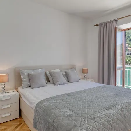 Apartman By The Sea Brna, Korcula - 561 Smokvica