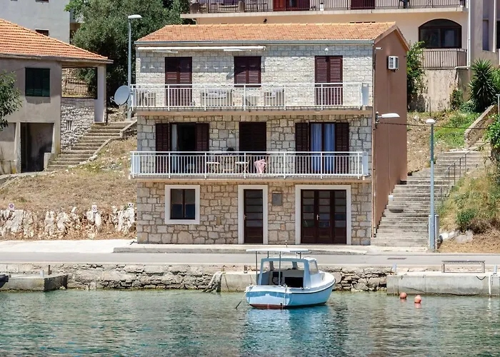 아파트 By The Sea Brna, Korcula - 561 *