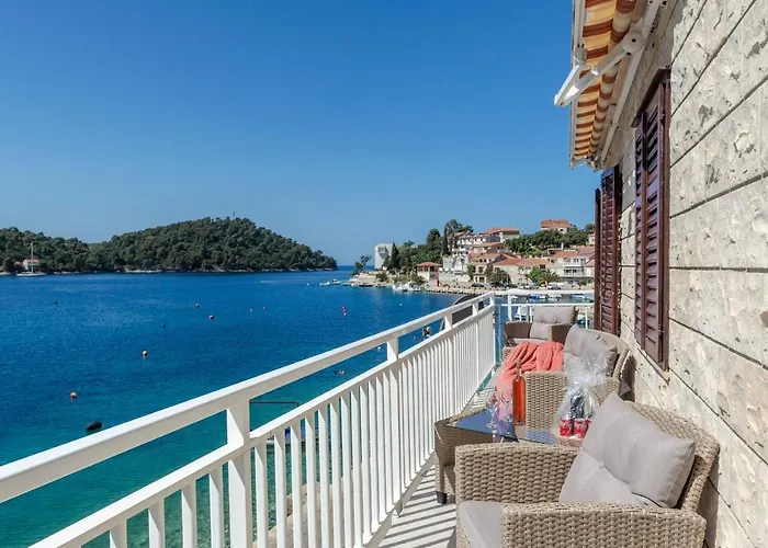 아파트 By The Sea Brna, Korcula - 561 *